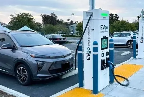 通用汽车和EVgo在美国公共快速充电桩数量突破2000个